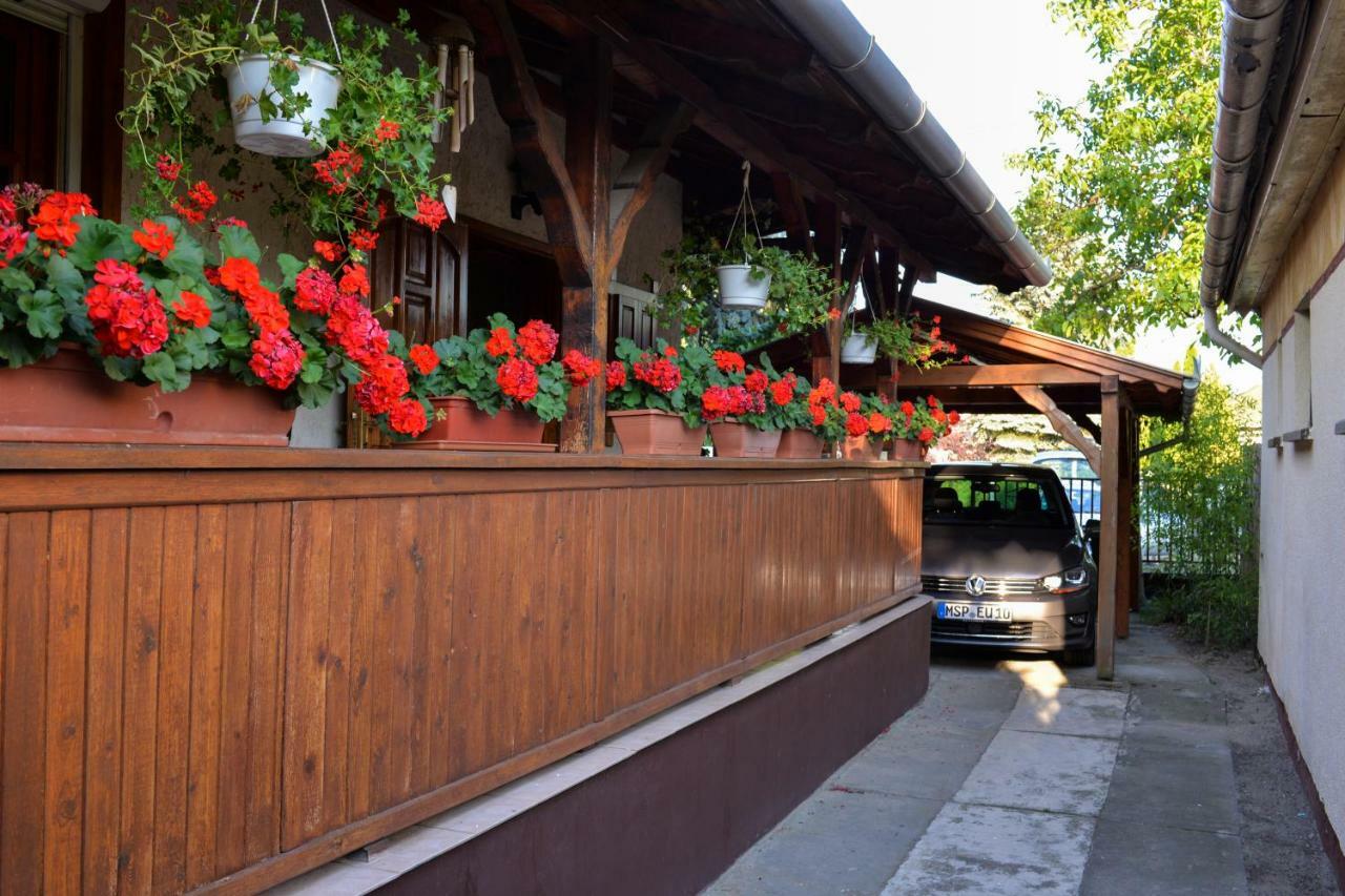 Ferienwohnung Varga Vendeghaz Tiszakécske Exterior foto